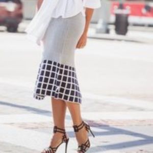 TY-LR Transit Trumpet Windowpane Midi Skirt Size XS